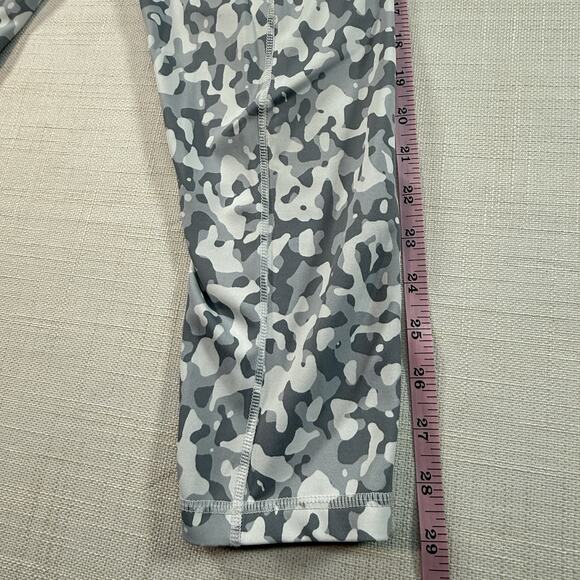 Kiava High Waist Camo Leggings M Gray Workout Capri 7/8 Length Pockets Stretch - Picture 4 of 6